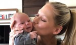Η Anna Kournikova χορεύει με τον 4 μηνών γιο της (βίντεο)