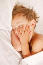Ένας πολύ σοβαρός λόγος να βάζετε νωρίς τα παιδιά για ύπνο
