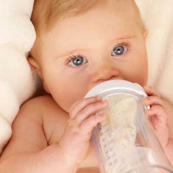 Για πόσο καιρό διατηρείται το μητρικό γάλα στο ψυγείο. στην κατάψυξη, στον καταψύκτη;