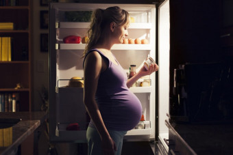 Υγιεινά και ελαφριά σνακ για τις λιγούρες της εγκυμοσύνης