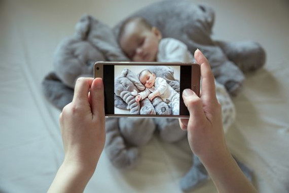 Έτσι θα βγάλετε τις καλύτερες φωτογραφίες των παιδιών σας με το κινητό!