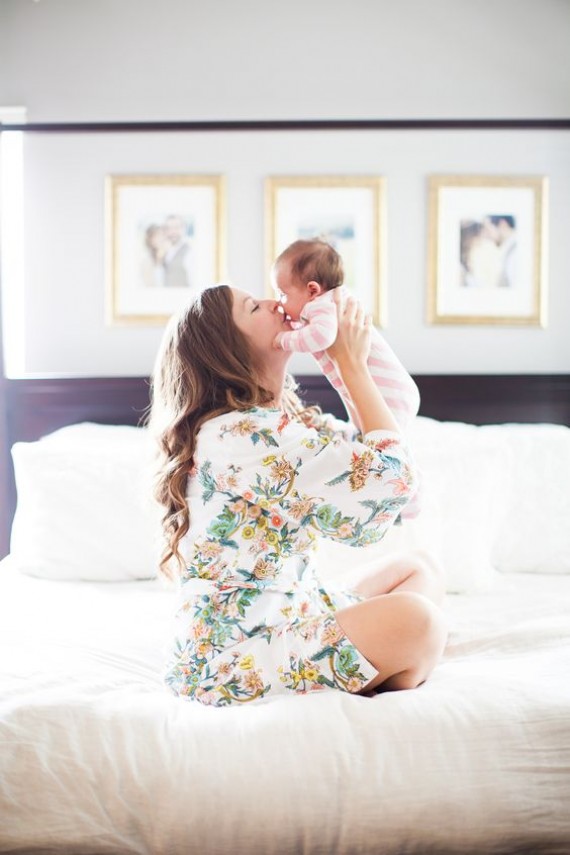 10 τρόποι να φτιάξετε τη μέρα μιας νέας μαμάς