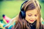 Πώς να προστατέψετε την ακοή του παιδιού